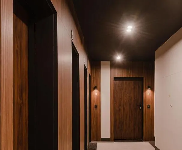 Luxury Two-bedroom With Terrace By Tyzenhauz Apartamento *